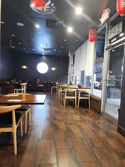 Fat Dragon Sushi Bar Picture 4