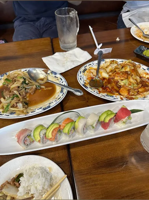 Fat Dragon Sushi Bar Picture 5