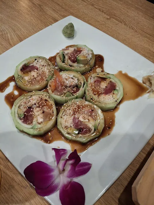 Goya Sushi & Grill Picture 10