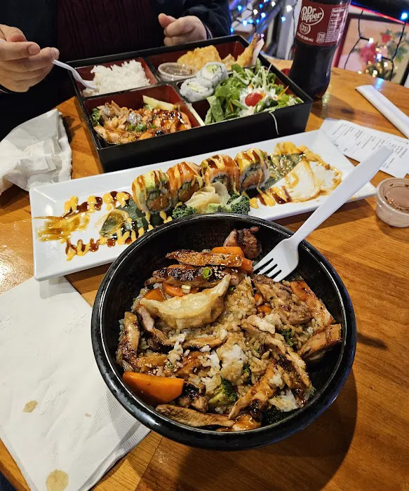 Hanara Sushi and Grill Picture 2