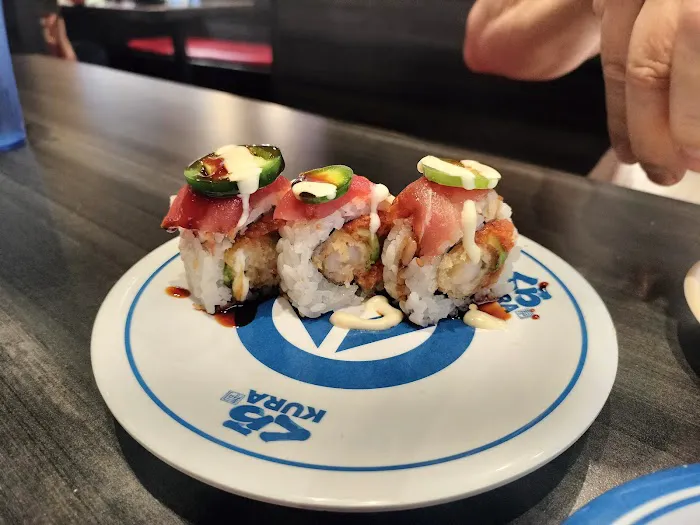 Kura Revolving Sushi Bar Picture 4
