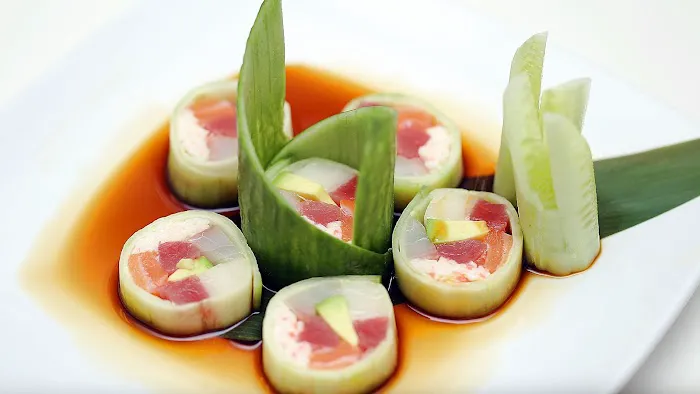 Momo Sushi Picture 9