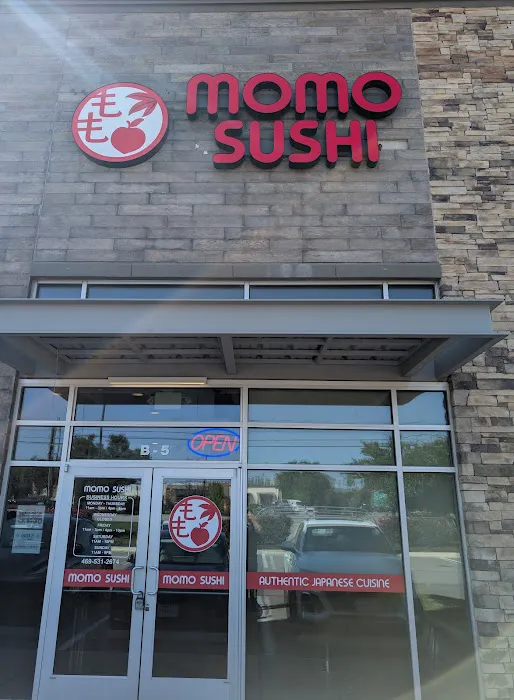 Momo Sushi Picture 3