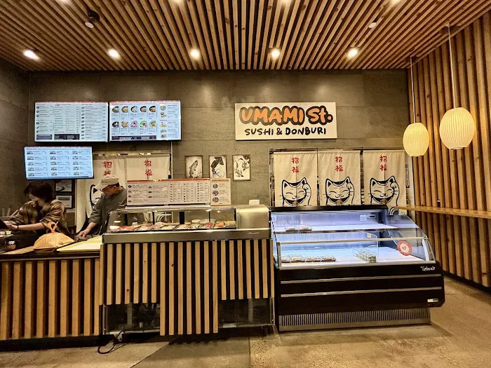 Umami St. Sushi & Donburi Picture 2