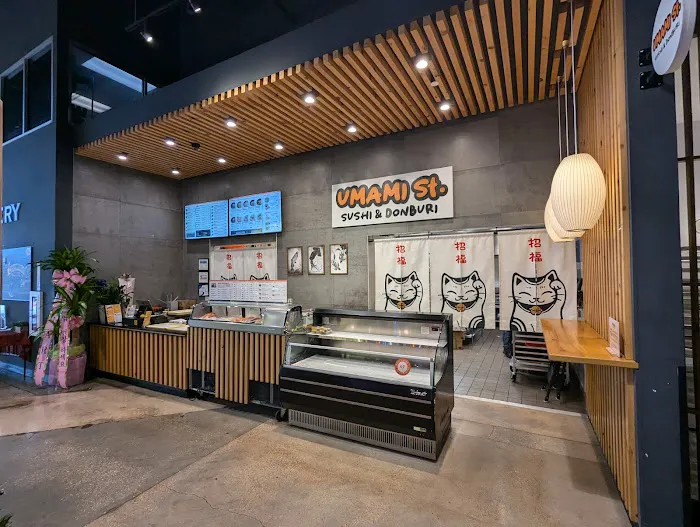 Umami St. Sushi & Donburi Picture 6