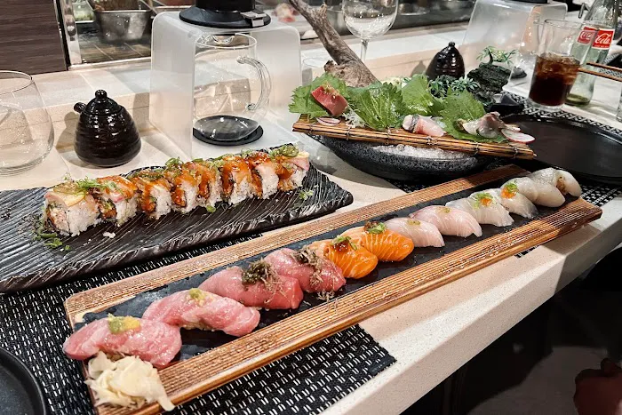 Tatsumi Sushi Picture 10