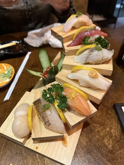 Iron Fish Sushi & Grill Picture 7