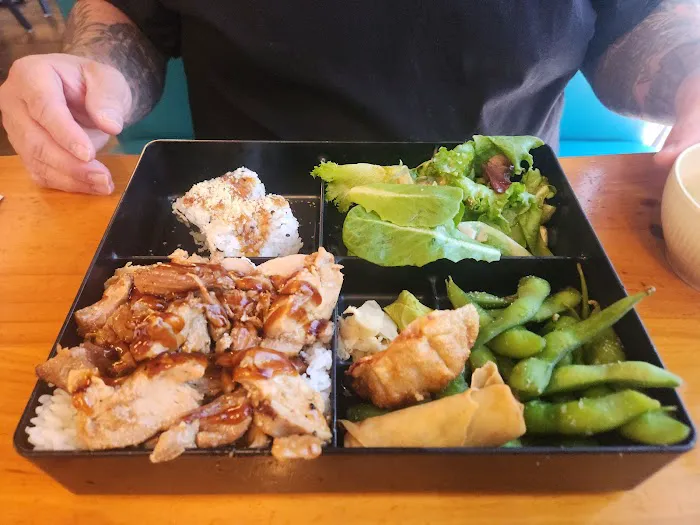 Bluefin Sushi Bar & Ramen Picture 10