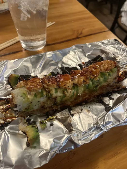 Bluefin Sushi Bar & Ramen Picture 5