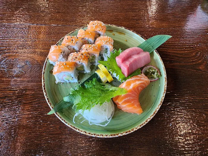 Zzan Sushi & Soju - Downtown Picture 2