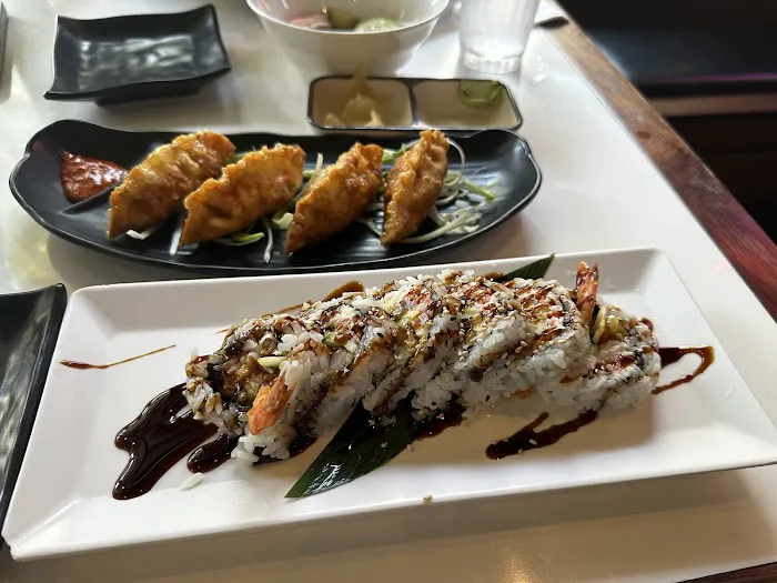 Zzan Sushi & Soju - Downtown Picture 5