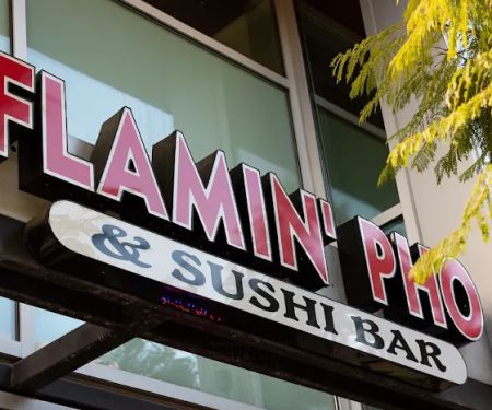 Flamin' Phu00f3 & Sushi Bar
