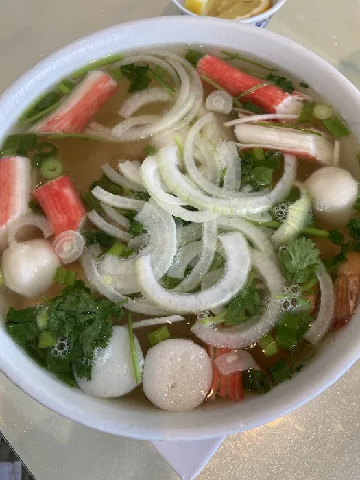 Flamin' Phó & Sushi Bar Picture 9