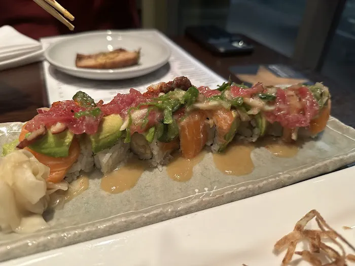 Shino Sushi + Kappo Picture 8