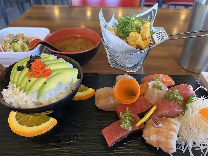 Wonderful Sushi Hillcrest Picture 2
