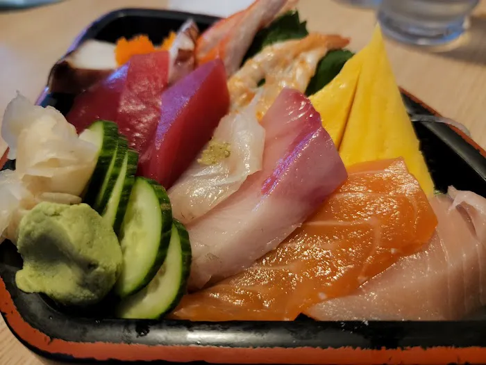 Yoshino's Japanese Restaurant Picture 5