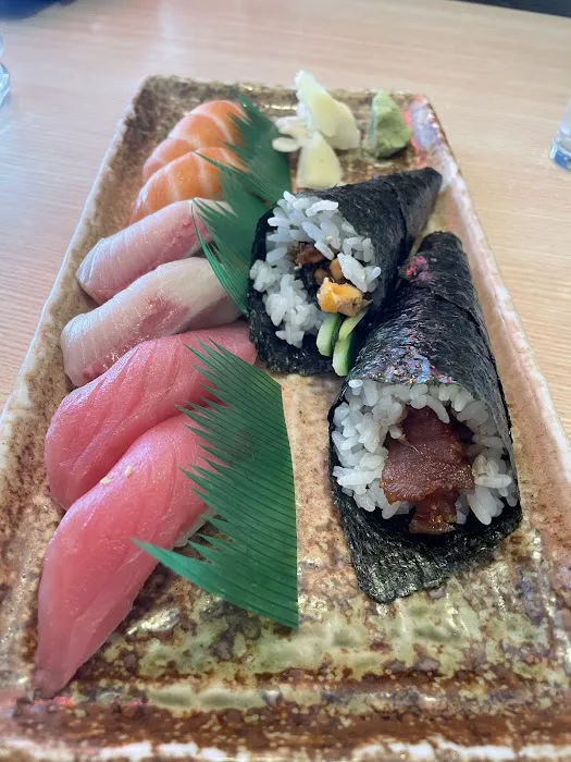 Yoshino's Japanese Restaurant Picture 7