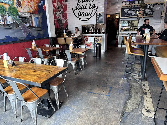Nozaru Ramen Bar Picture 8