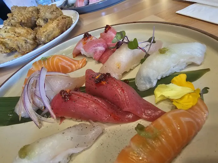 Kiiro Sushi Izakaya Picture 3