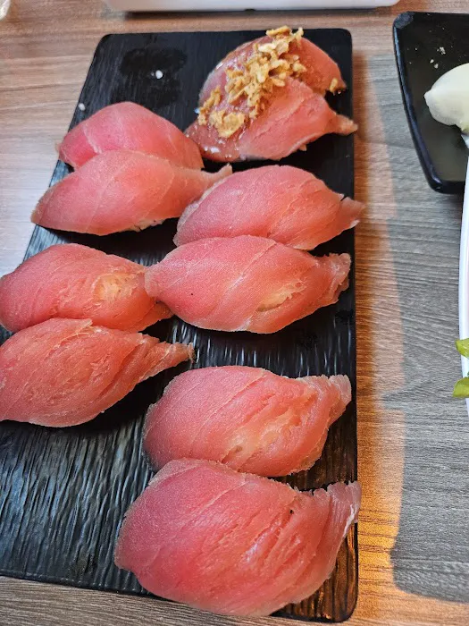 Sushi Factory Picture 3