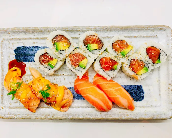 Hinata Sushi Picture 7