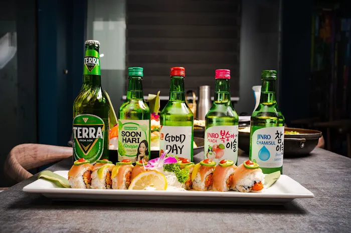 ZZan Sushi & Soju Picture 3