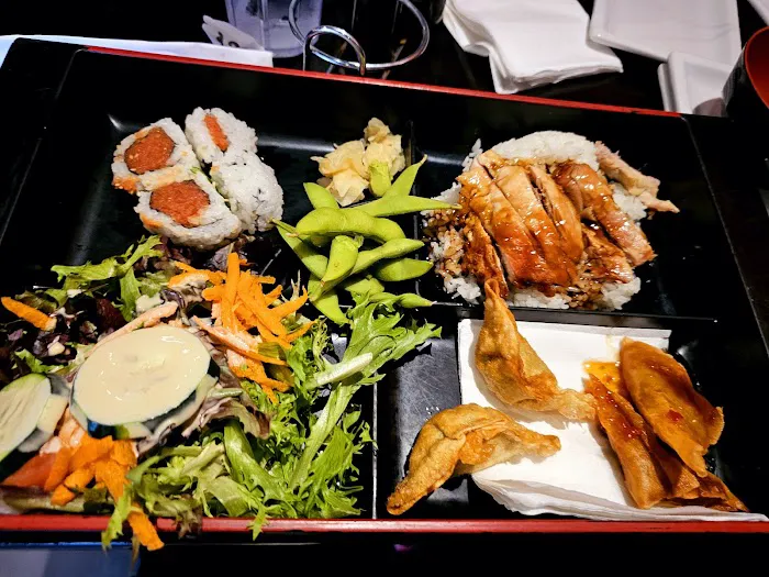 Sushi Deli 3 Picture 2