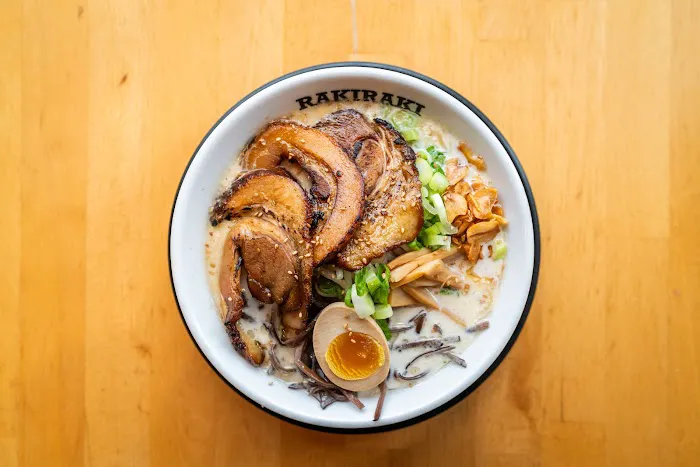 RAKIRAKI Ramen & Tsukemen Picture 3