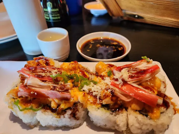Ahi Sushi & Grill Picture 3