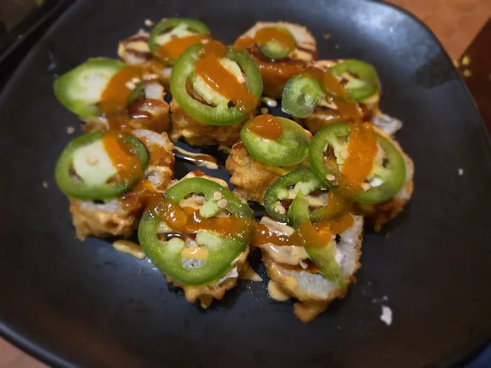Takka Sushi Bar & Grill Picture 5