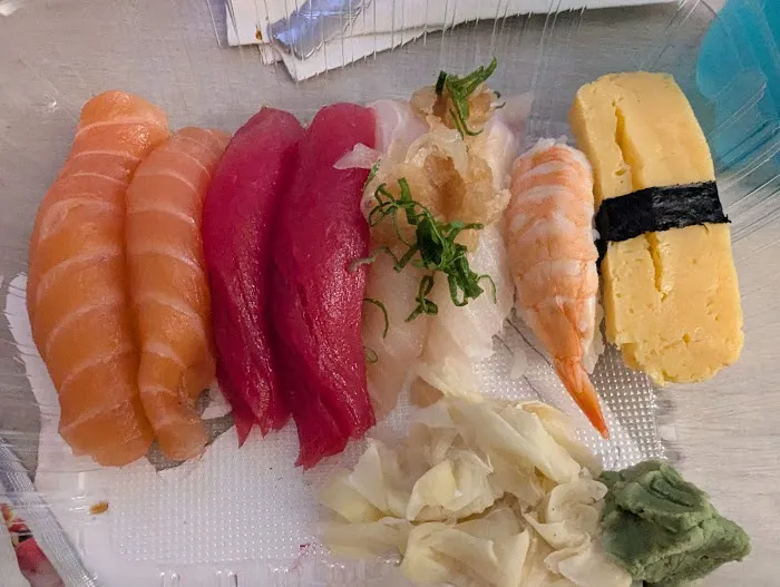 Domo Sushi Bar & Grill Picture 7