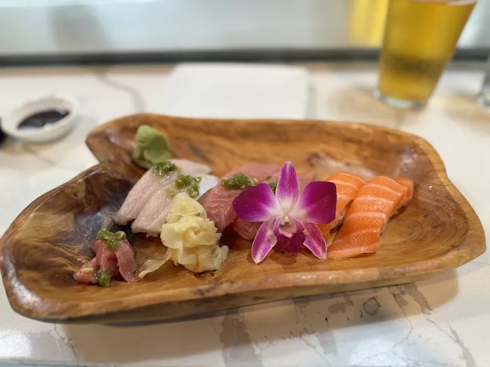 Ika Sushi & Grill Picture 2