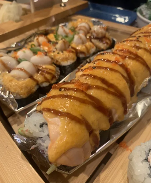 Koi Sushi Picture 5