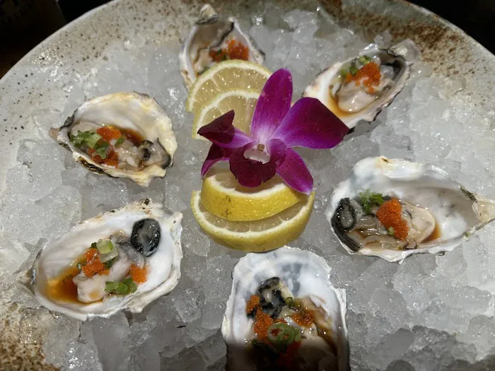 Saki Sushi & Grill Picture 4