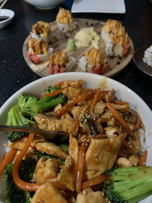 Saki Sushi & Grill Picture 7