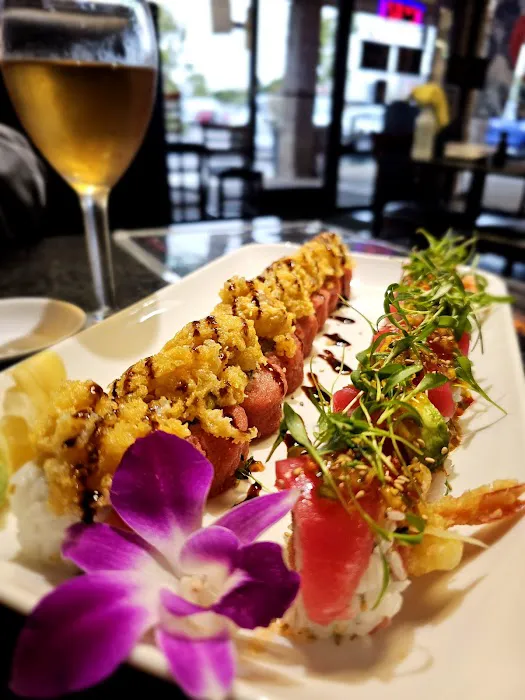 Saki Sushi & Grill Picture 5