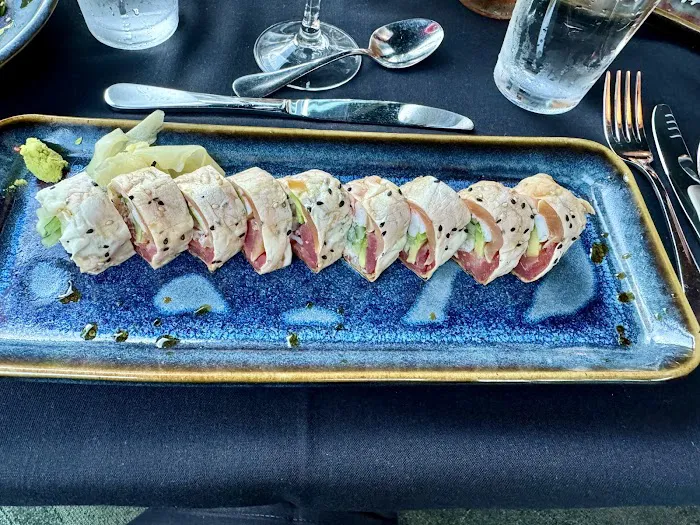 James' Place Prime Seafood Sushi Picture 2