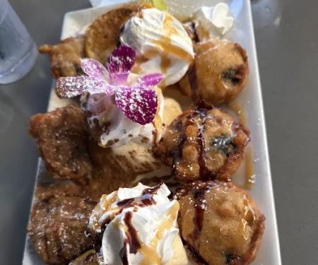 Casa Nori Sushi Bar & Grill
