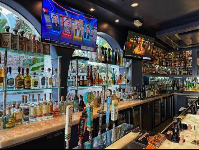 Casa Nori Sushi Bar & Grill Picture 3