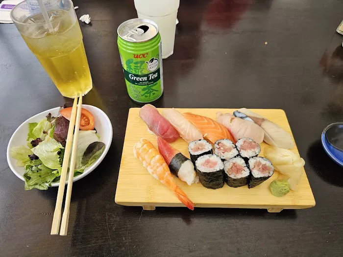 Kanpai Restaurant Picture 4