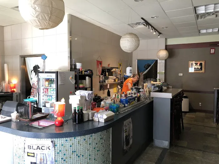 Hanaya Sushi Picture 8