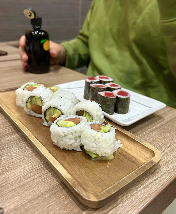 Carmel Sushi Picture 3