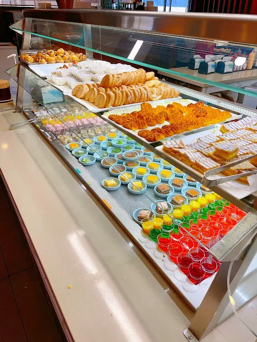 Natsumi Sushi & Seafood Buffet Picture 9
