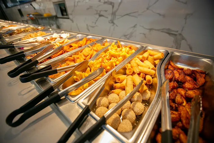 Natsumi Sushi & Seafood Buffet Picture 2