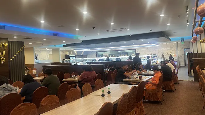 Natsumi Sushi & Seafood Buffet Picture 10