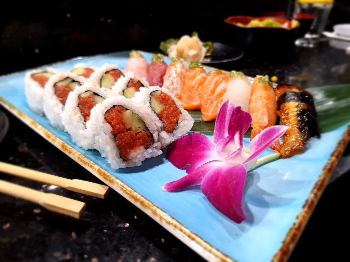 Gami Sushi Picture 5