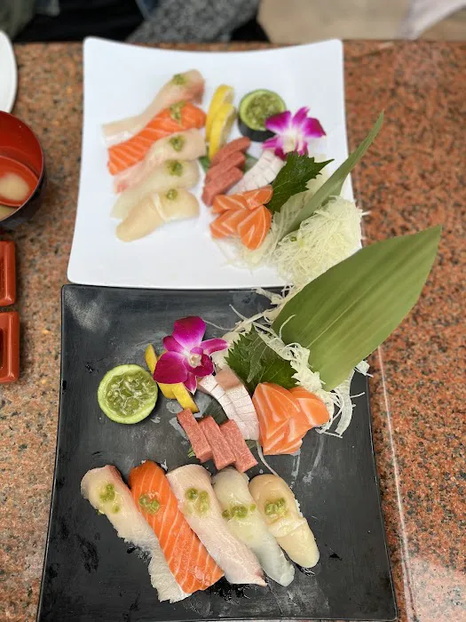 Gami Sushi Picture 8