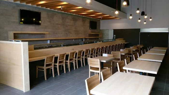 Boto Sushi Del Mar Picture 1