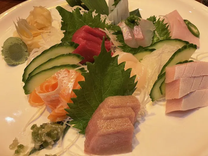 Ayu Sushi & Noodles Picture 5