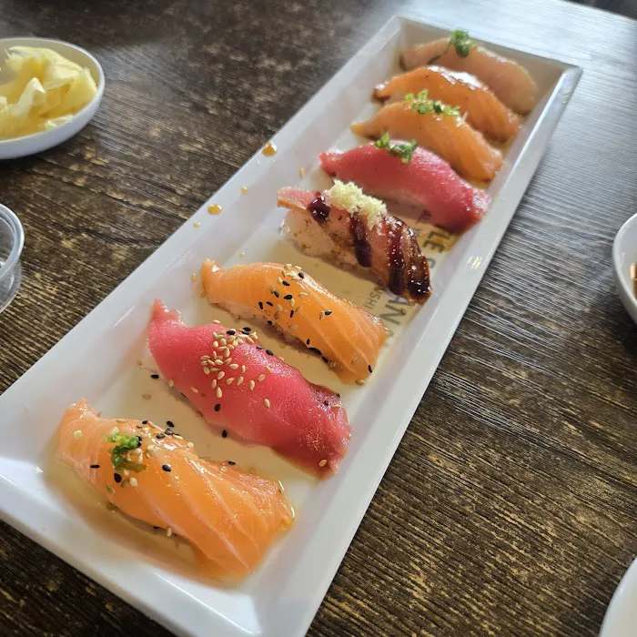 Little Sakana All You Can Eat Sushi Picture 2